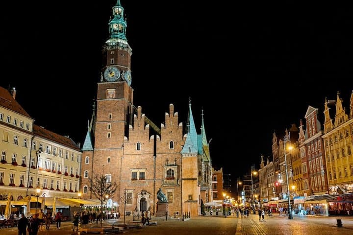 Wroclaw City walk by night, 2 hours (small group)
