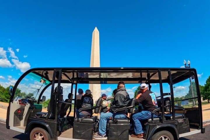 Washington DC Monuments & Landmark Guided Electric Trolley Tour