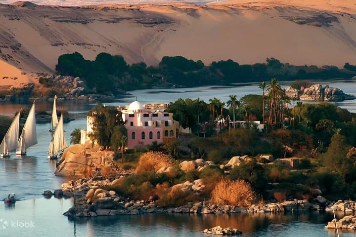 Private Felucca Ride in Aswan with Hotel Pickup