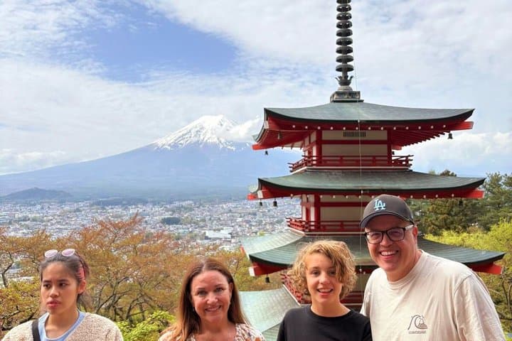 Mt Fuji Private Tour from Tokyo, Licensed (Customizable)
