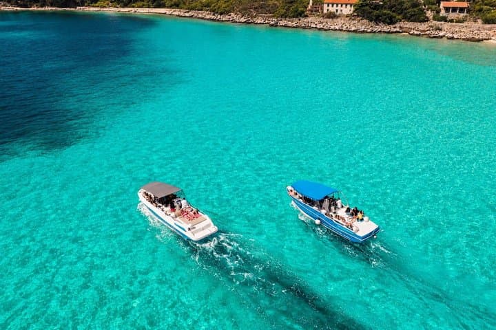 From Split: Small-Group Blue Lagoon and 3 Islands Speedboat Tour