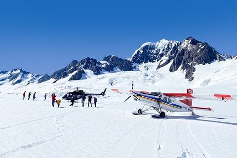 Aoraki Mount Cook National Park (Te Wahipounamu) - 45-Minute Mount Cook Ski Plane and Helicopter Combo Tour