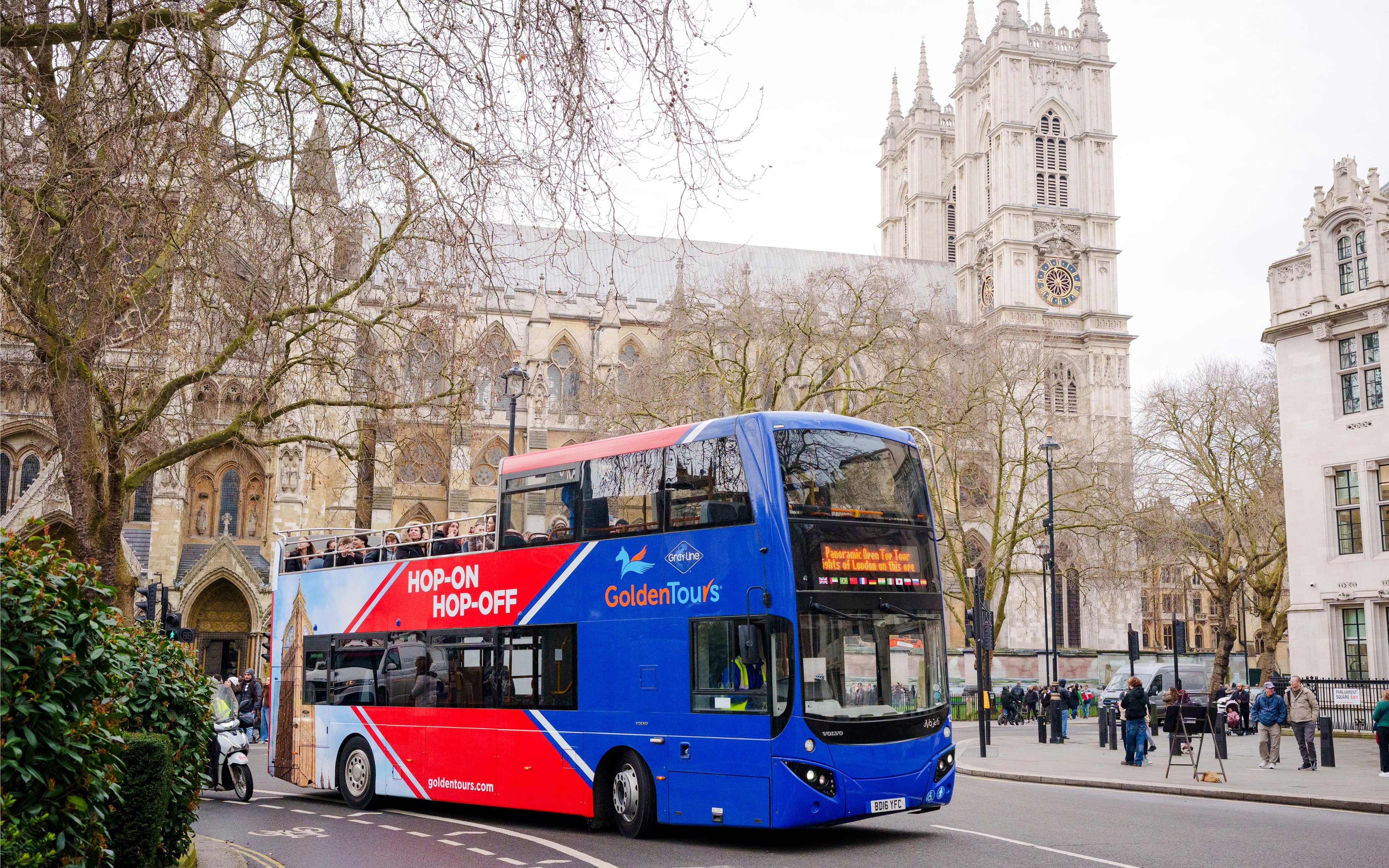 Golden Tours: London Hop-on Hop-off Bus Tour with Optional Thames River Cruise