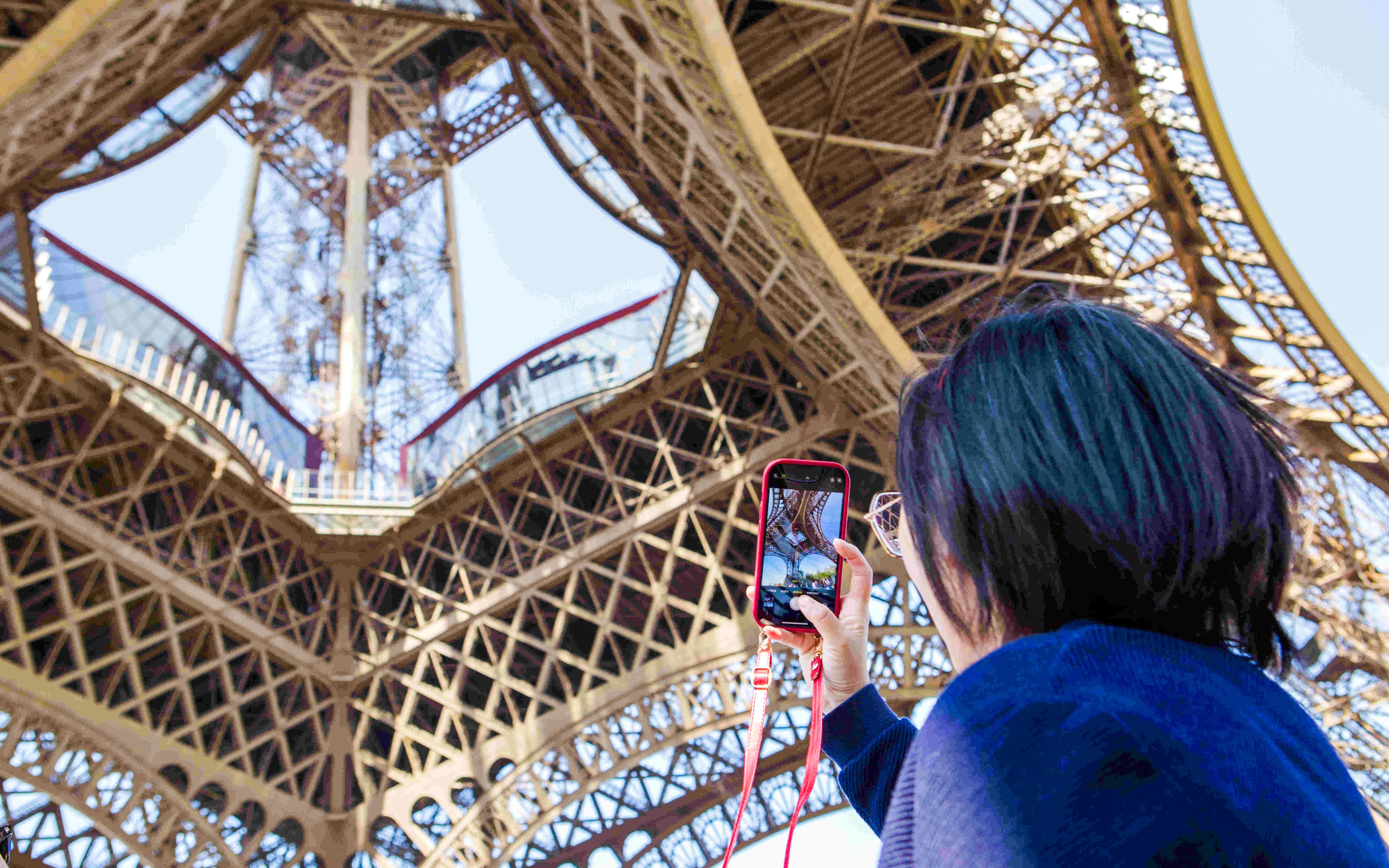 Illumination Tour of Paris and Eiffel Tower 3rd Floor (Reserved Access)