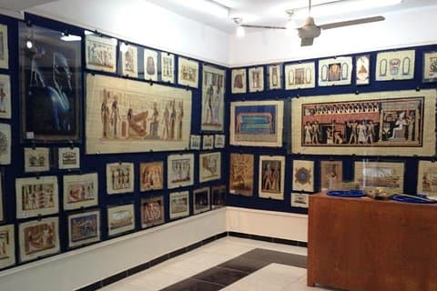 Papyrusfremstillingstur og lær papyrusfremstilling i Egypten