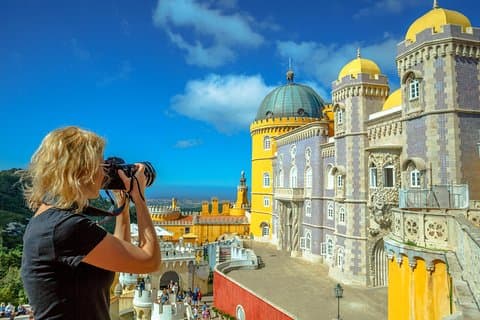 Sintra and Cascais Small Group Tour with Ticket