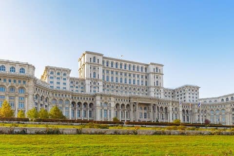 Transfert privé de Constanta à Bucarest ou retour