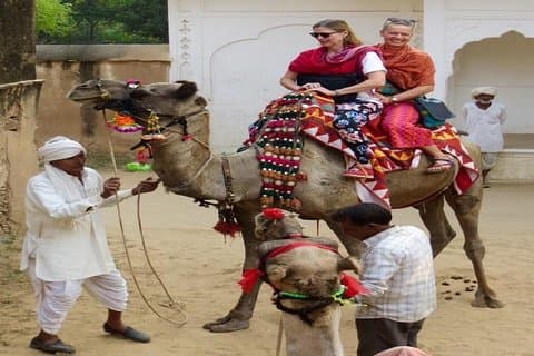 Samode Town Excursion- A Visit to a Unique Rajasthan town with private transfers