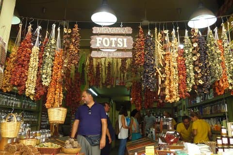 Street Food Tour: muestra de la comida que a los lugareños les encanta
