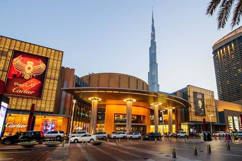 Heldagstur i Dubai med lunch i Burj Khalifa