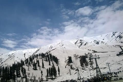 Private Custom Tour: Gulmarg local Sightseeing with guide
