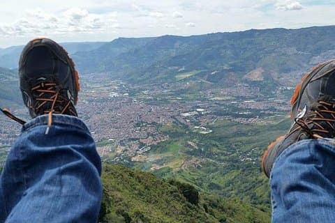 Privat Medellin Paragliding og julelys Tour