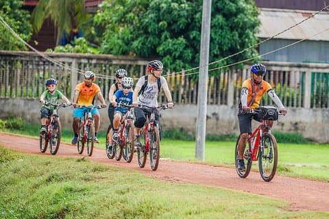 Siem Reap Half-Day Village & Local Life Bike Tour