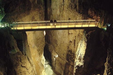 Slovenia's Wonders: UNESCO Škocjan caves, Predjama Castle & Piran