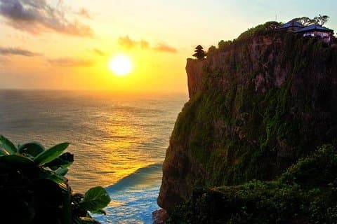 Halv dag: Uluwatu Temple, KECAK FIRE DANCE Evening Tour & Jimbaran SEAFOOD Middag