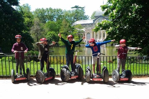 Magisk og ikonisk Retiro Park Segway Tour i Madrid