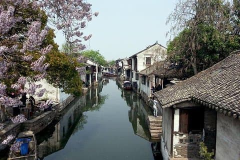 Suzhou Private Day Tour to Zhouzhuang Water Town and Panmen Garden