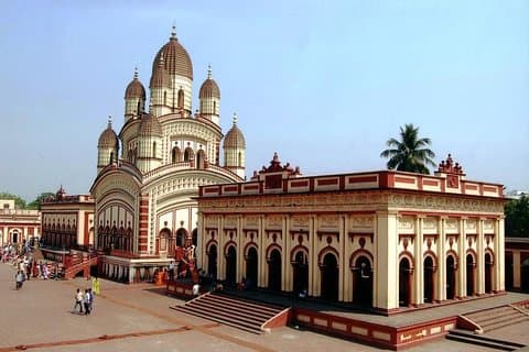 Erkunden Sie die religiösen Stätten von Kolkata, inklusive Mittagessen