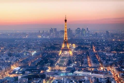 Paris bei Nacht Tour mit einem lokalen Guide: Privat und individuell