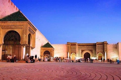 Privat dagstur till Meknes, Volubilis och Moulay Idriss från Fez