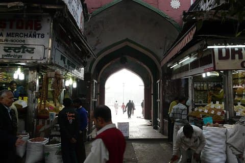 Obtenez votre guide idéal pour visiter Delhi