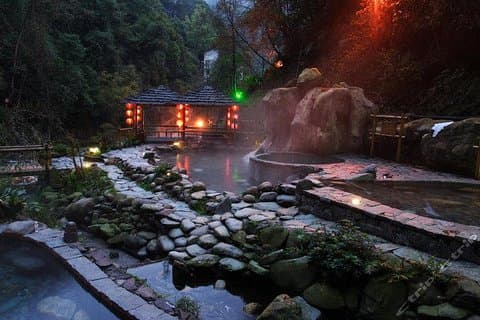 Ganztägige Longsheng Hot Spring private Tagestour von Guilin oder Yangshuo