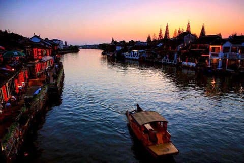 Private Zhujiajiao Sunset Tour mit Abendessen und Spa Option von Shanghai