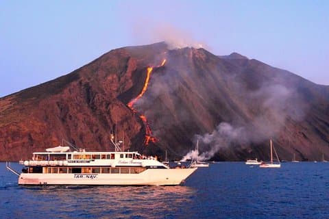 Dagstur fra De eoliske øyer fra Taormina: Stromboli og Panarea