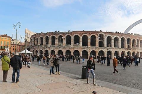 Verona konst stad, Valpolicella vinprovning hel dag privat rundtur