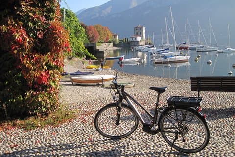 ベラージオからの電動自転車ツアーとテイスティング