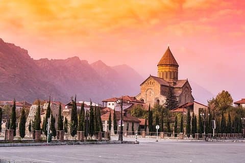 Tour de día completo a Stalins Museum & Ancient Mtskheta and Cave City