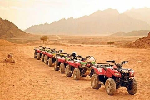 Excursion en quad dans le désert égyptien, au départ de Hurghada