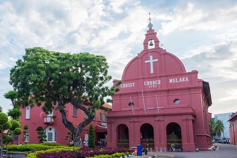 Stadstour Malakka, Temmen van de Sari-toren vanuit Kuala Lumpur met lunch