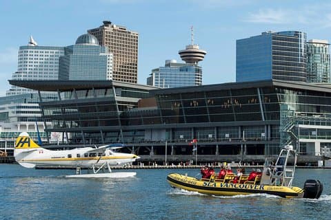 Tour panoramico in barca della città e del porto di Vancouver