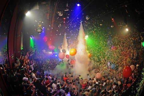 Soirée au Coco Bongo de Cancún avec billet Gold Member VIP par After Dark