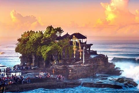 Full Day Private Experience Bedugul Jatiluwih and Tanah Lot