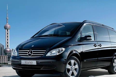 Shanghai Pudong International Airport Private Departure Transfer from Suzhou