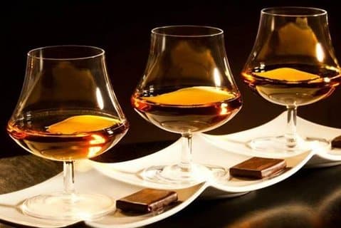 Degustazione privata di whisky irlandese a Dublino