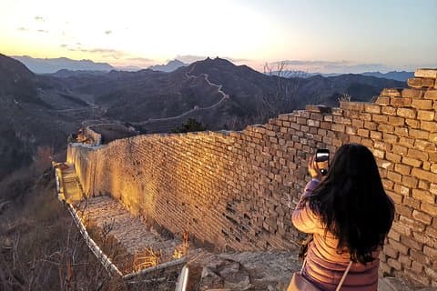Excursión privada de un día con todo incluido a la Gran Muralla de Simatai y la Ciudad del Agua de Gubei