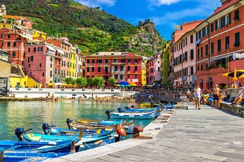 Excursion dans la région de Cinque Terre avec dégustation de limoncino au départ du port de La Spezia
