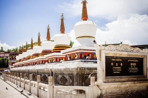 2-tägiger Qinghai-See und Ta'er-Kloster Privatfahrt von Xian mit dem Hochgeschwindigkeitszug