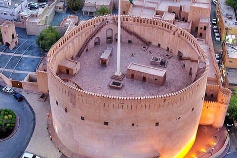 Muscat: Privat heldagstur til Nizwa