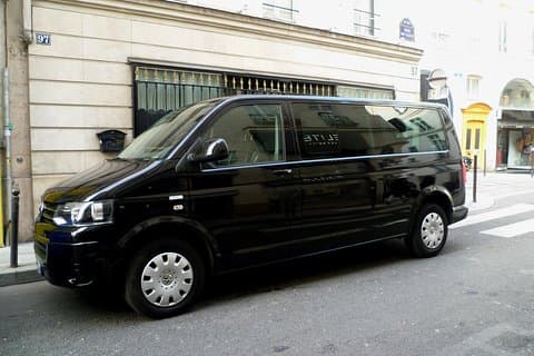 Tour della città di Parigi con guida autista di lingua portoghese
