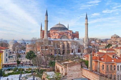 8-tägige Türkei-Tour mit Istanbul, Ephesus, Pamukkale, Konya und Kappadokien