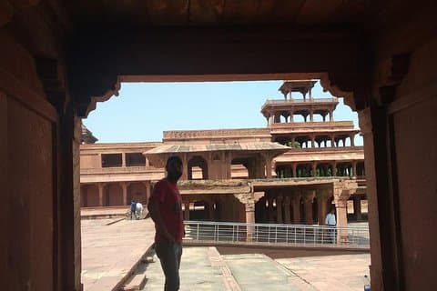 Excursion d'une demi-journée à Fatehpur Sikri avec guide