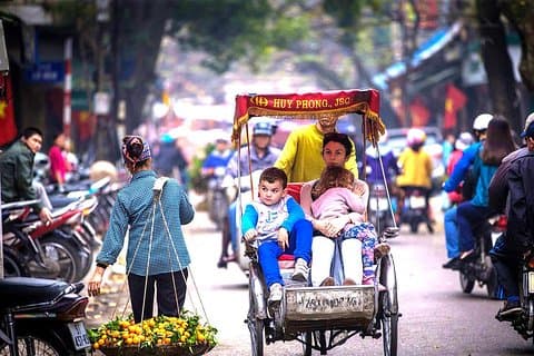 Hanoi Cyclo und Water Puppet Show mit Abendessen Private Tour