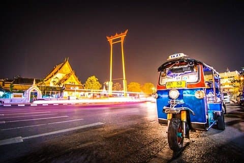 Exklusives privates Bangkok bei Nacht von TUK-TUK