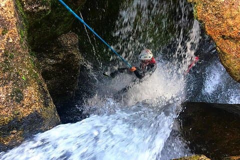 ウォーターキャニオニング