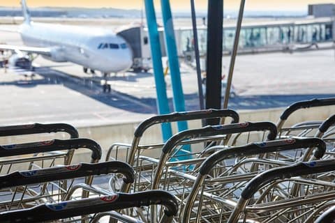Envägs transfer till flygplatsen