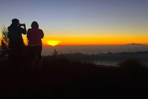 Tour facoltativo di trekking all'alba sul Monte Batur
